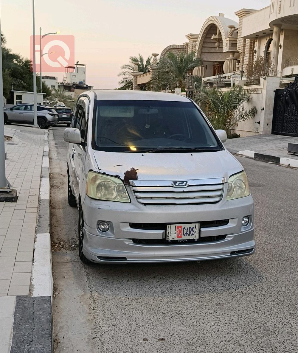 تويوتا نووا